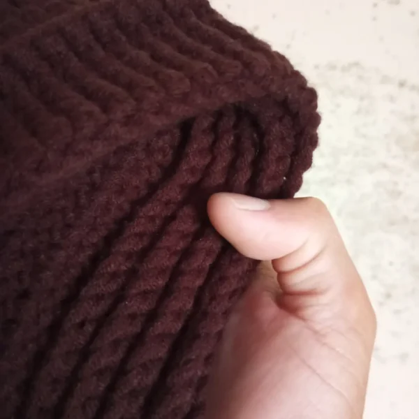 2 Shots espresso slouchy ribbed crochet beanie
